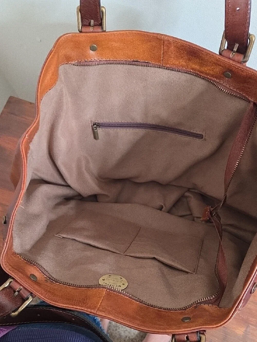 Pratesi Firenze Italian Leather Talamone Shoulder Tote with Front Pocket